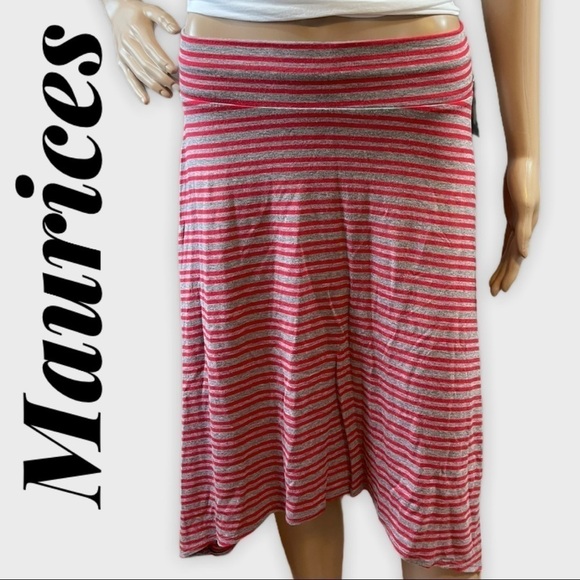 Maurices Red & Gray Asymmetrical Pull-On Skirt - Picture 1 of 8